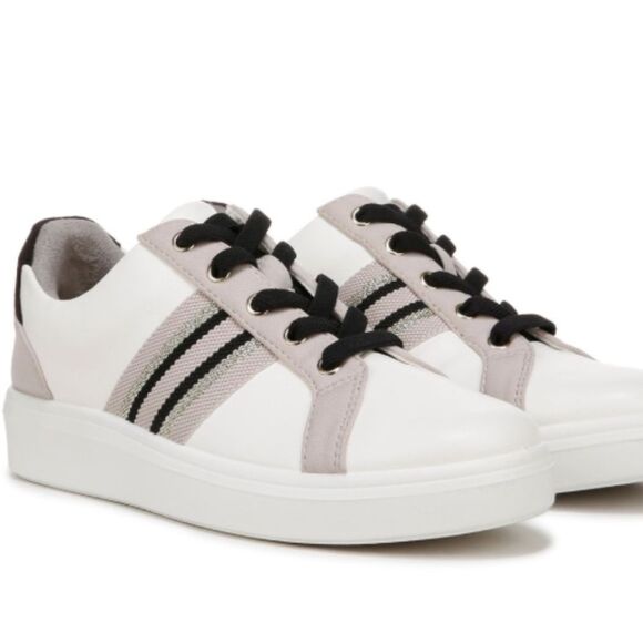 Bzees Shoes - Bzees Happy Friday Lace Up Sneaker